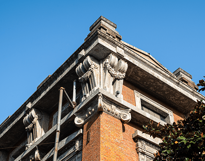 Cornice Repair Contractor In NYC